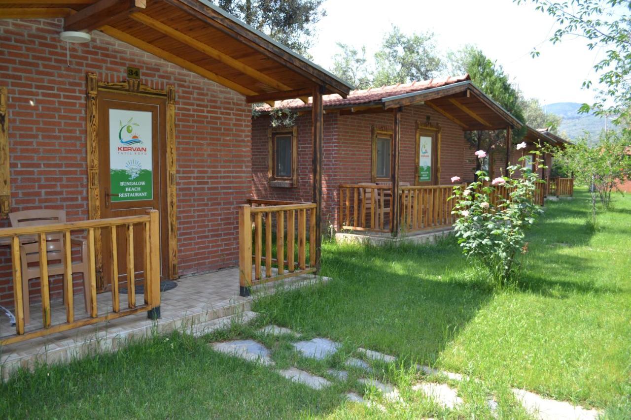 Kervan Tatil Koeyue Edremit  Exterior photo