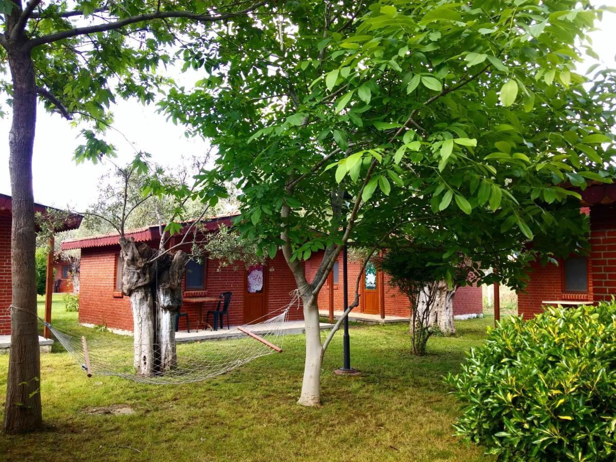 Kervan Tatil Koeyue Edremit  Exterior photo