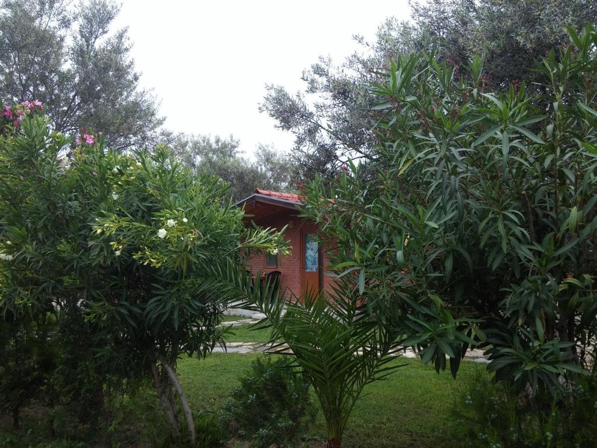 Kervan Tatil Koeyue Edremit  Exterior photo